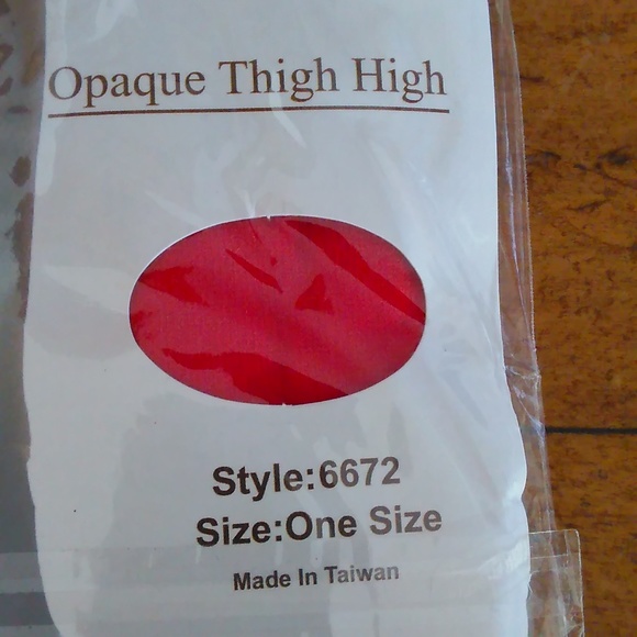 Leg Avenue Red Opaque Thigh High Hose - Picture 2 of 3
